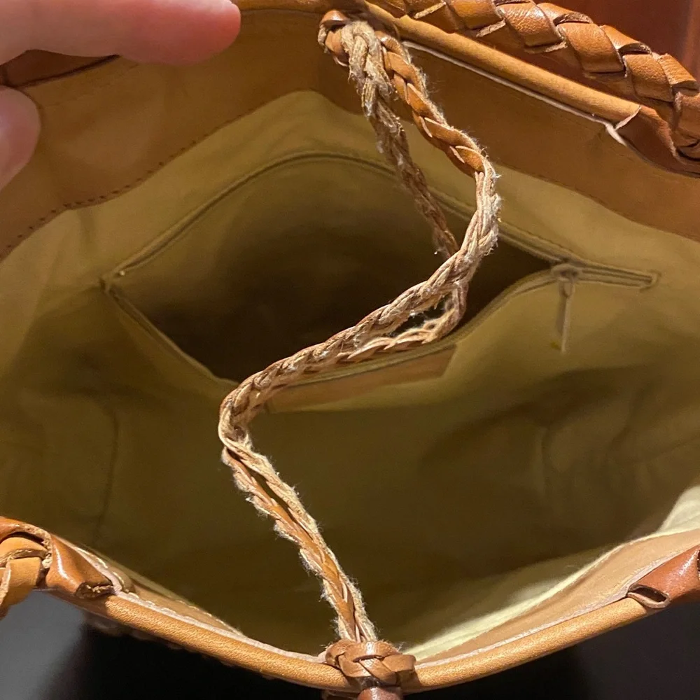 Ellepi Vintage Elegant Tan Braided Handle Tote Bag